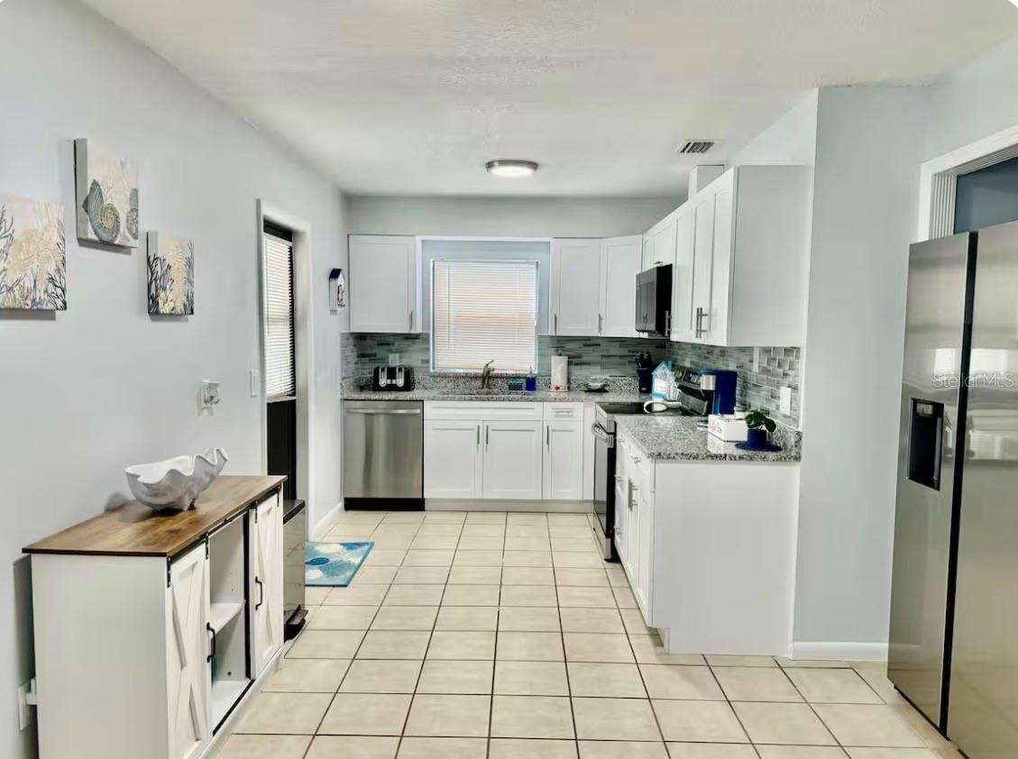 7316 WILLOW PARK DR, TAMPA, FL, 33637