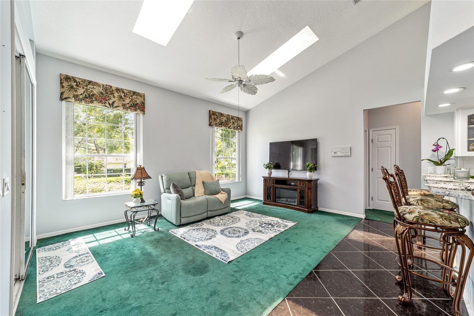 19811 SW 95TH ST, DUNNELLON, FL, 34432