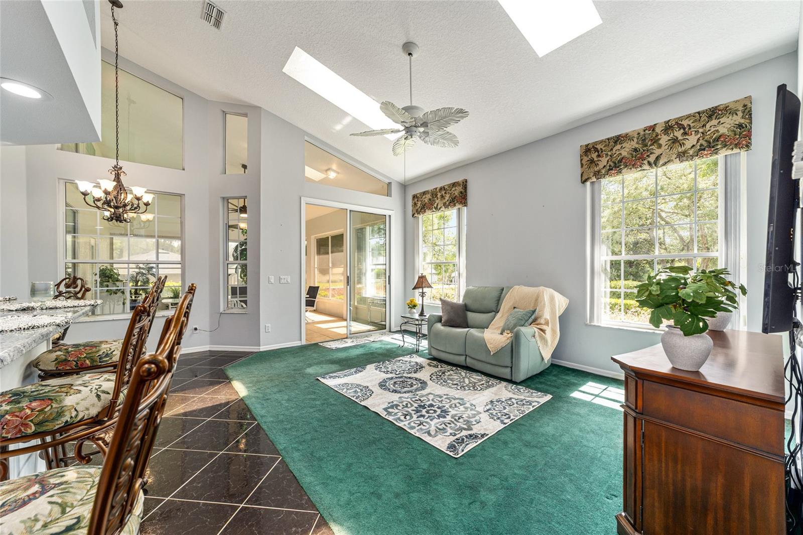 19811 SW 95TH ST, DUNNELLON, FL, 34432