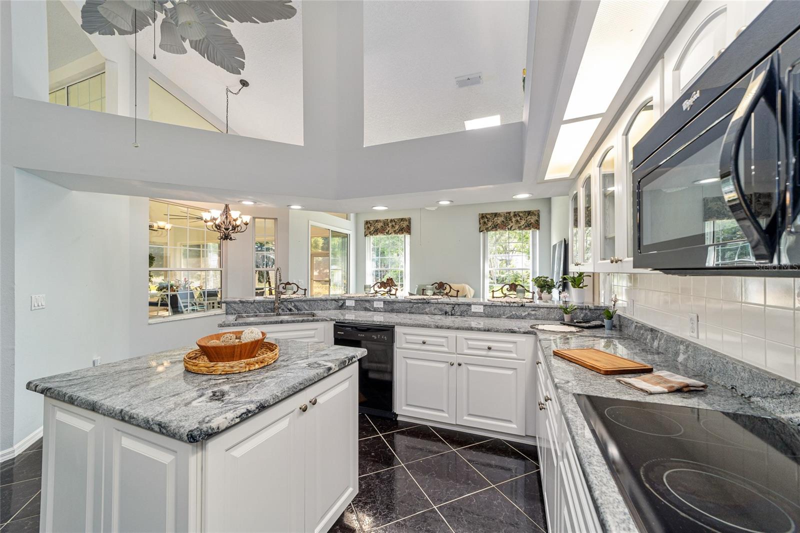 19811 SW 95TH ST, DUNNELLON, FL, 34432