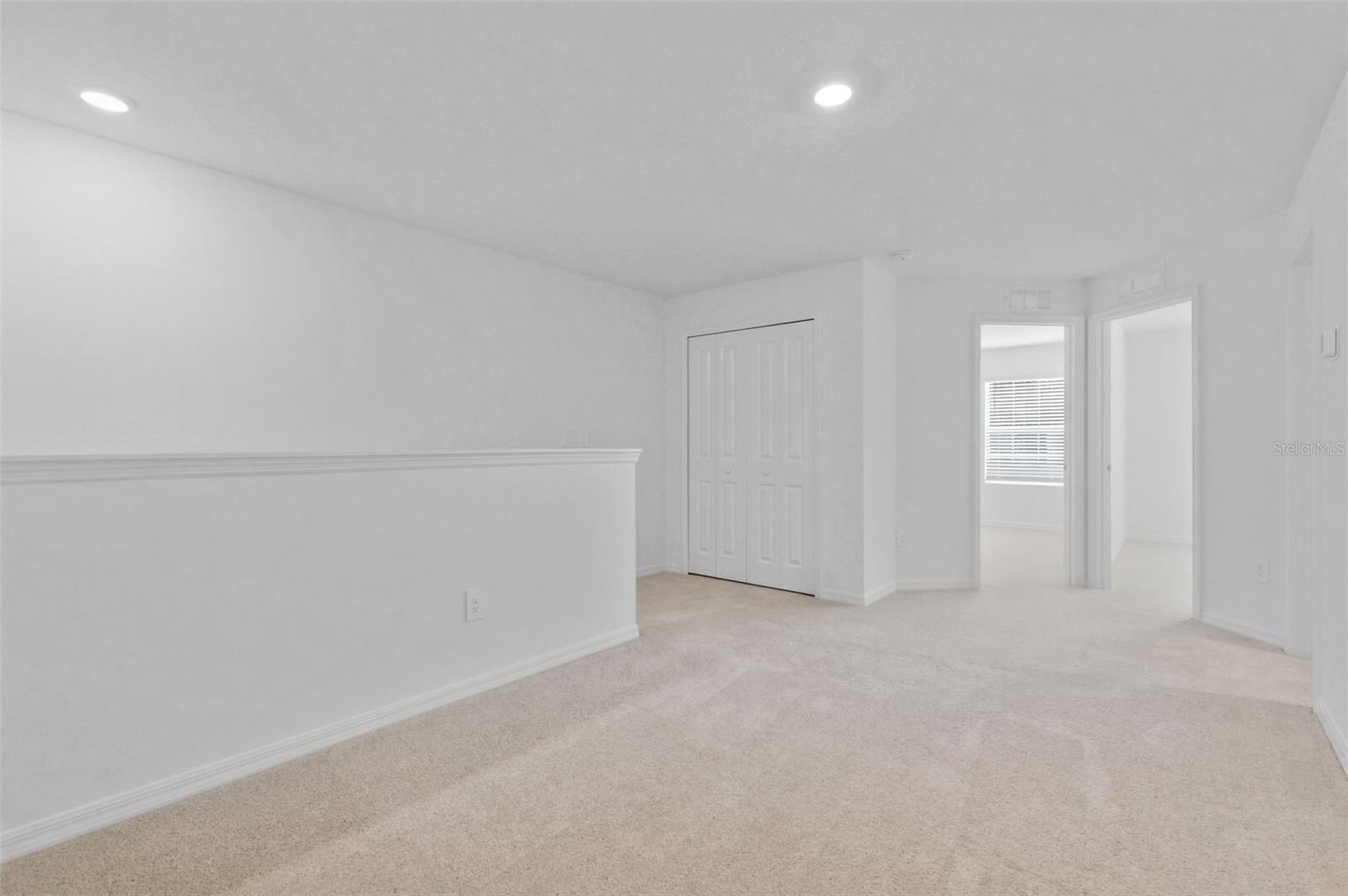 9851 FEASTER DR, WESLEY CHAPEL, FL, 33545