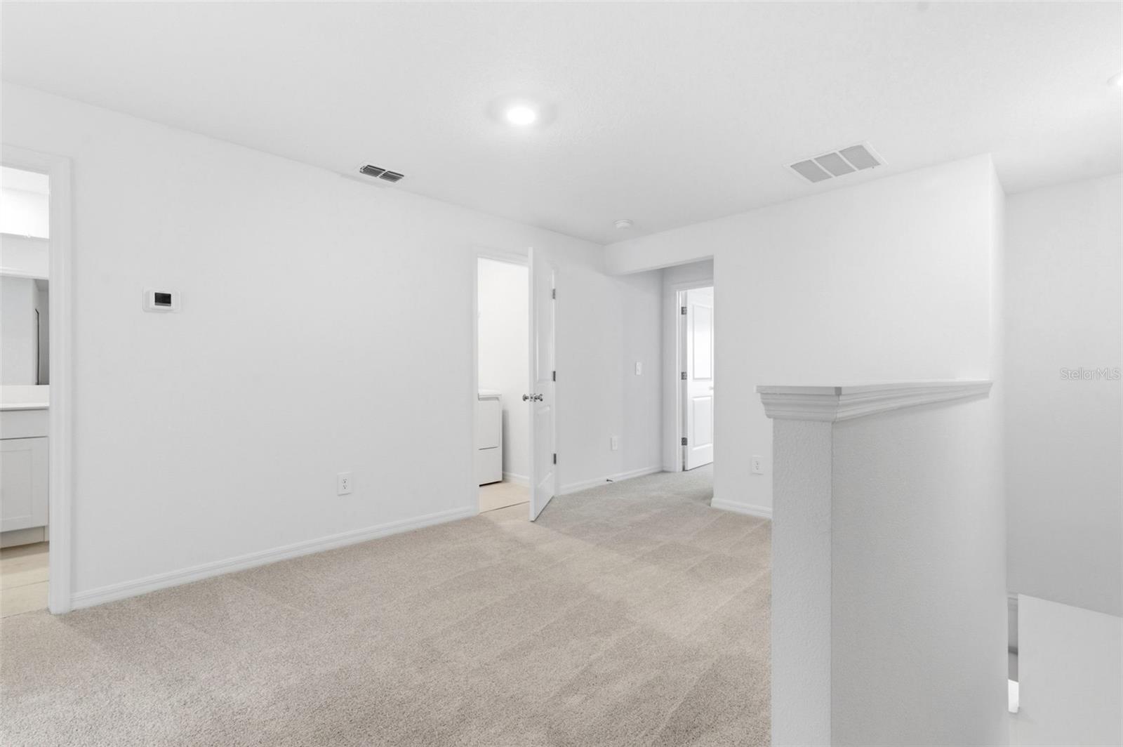 9851 FEASTER DR, WESLEY CHAPEL, FL, 33545
