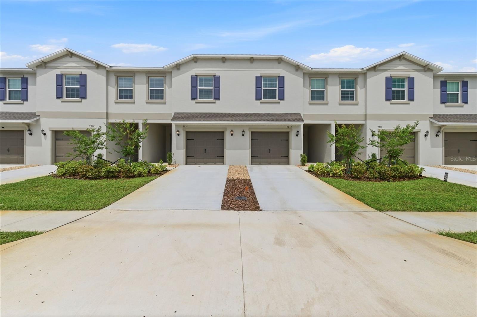 9851 FEASTER DR, WESLEY CHAPEL, FL, 33545