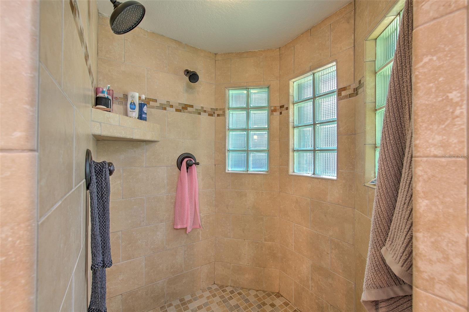 5103 BROKEN SOUND LN, VALRICO, FL, 33596