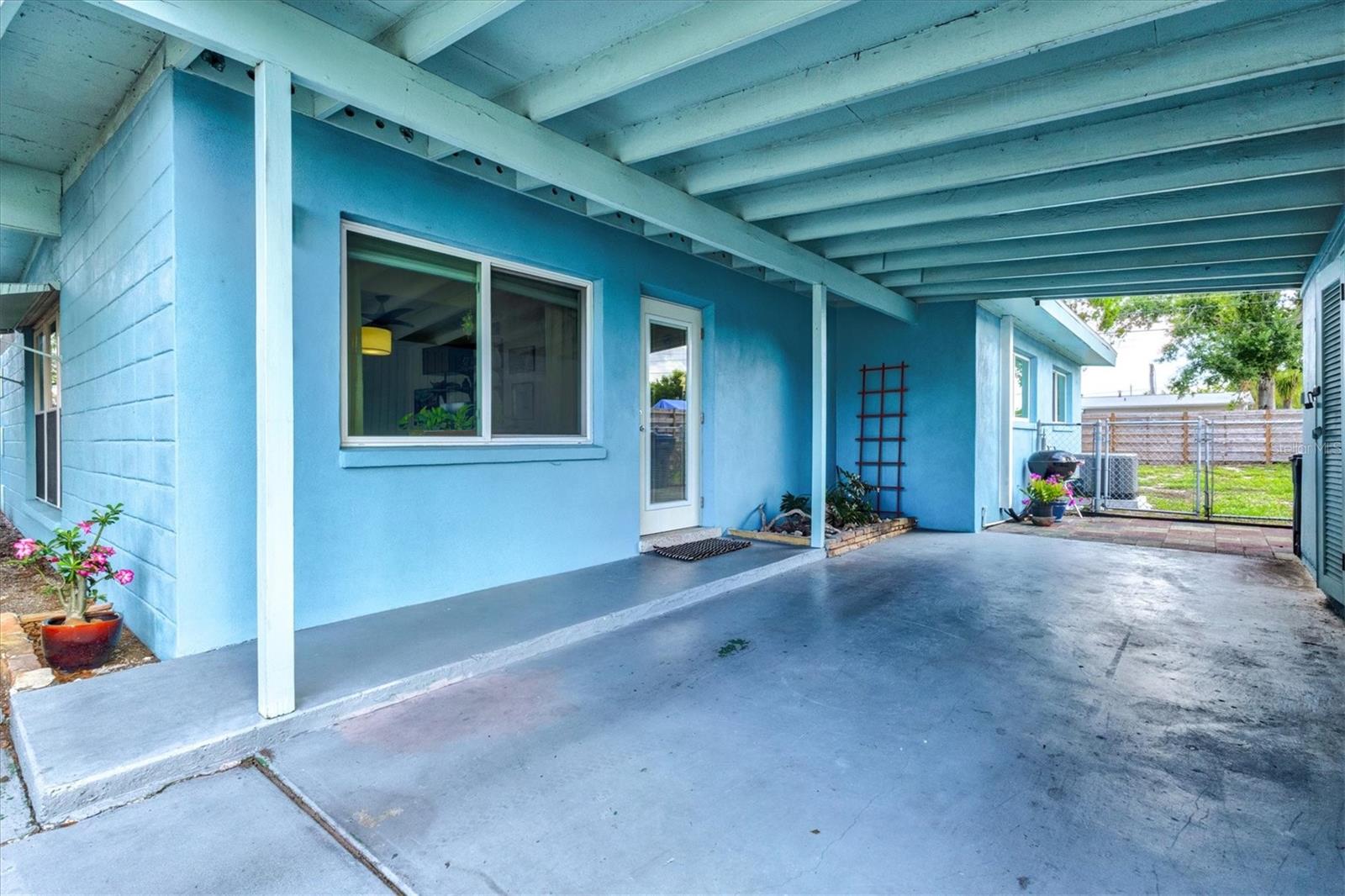 2504 N RADCLIFFE PL, BRADENTON, FL, 34207
