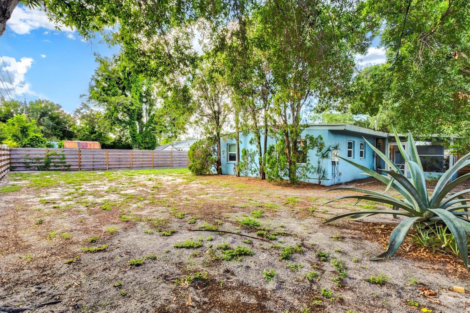 2504 N RADCLIFFE PL, BRADENTON, FL, 34207