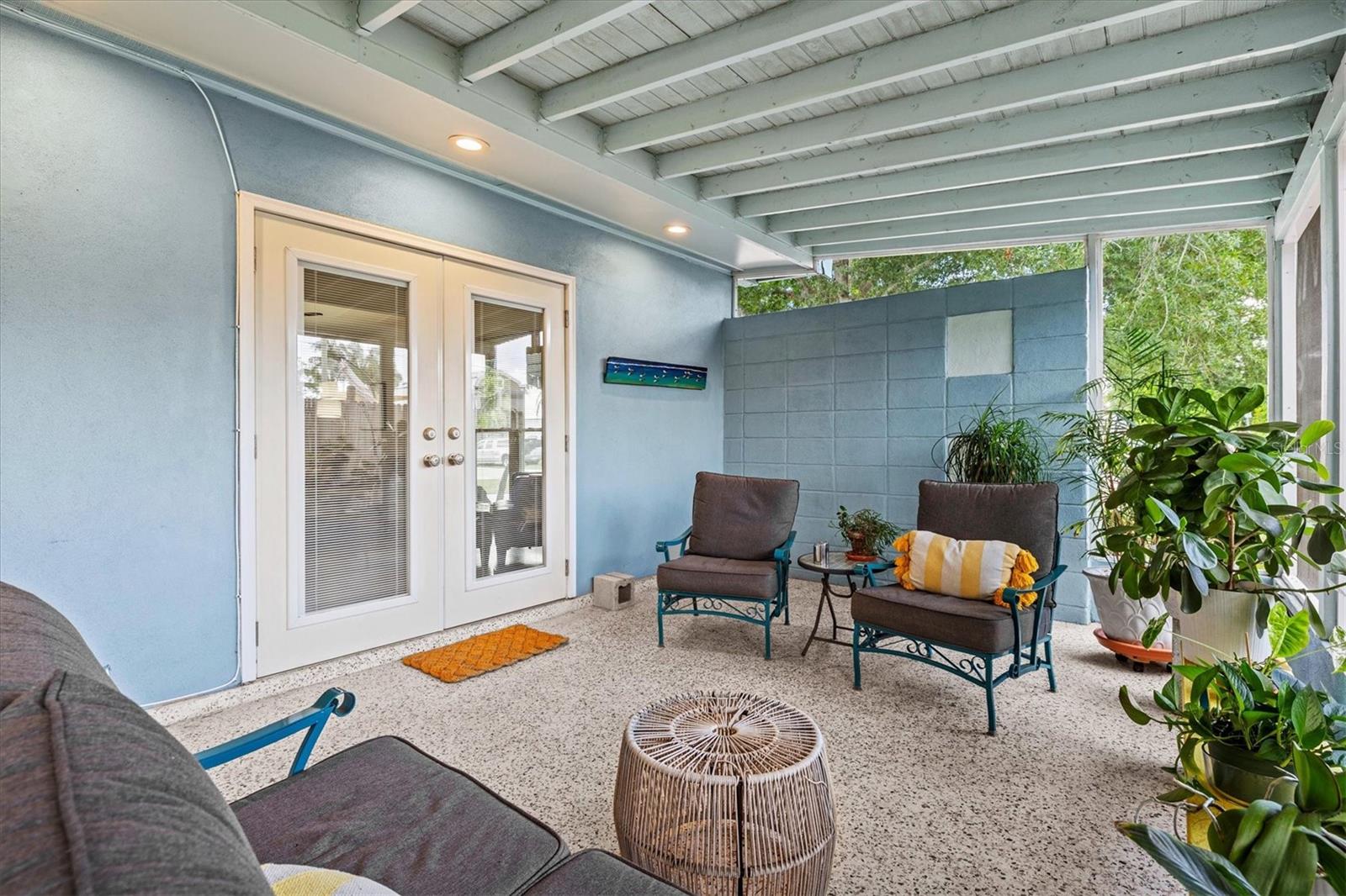 2504 N RADCLIFFE PL, BRADENTON, FL, 34207