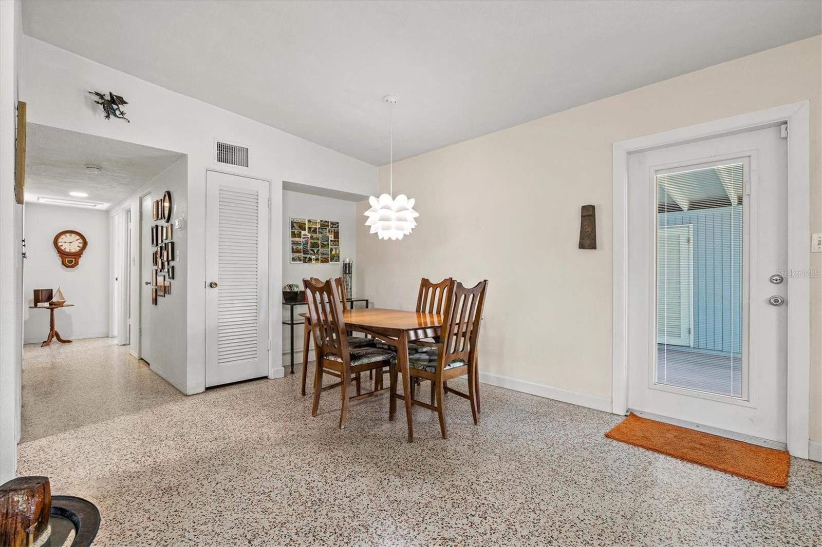 2504 N RADCLIFFE PL, BRADENTON, FL, 34207