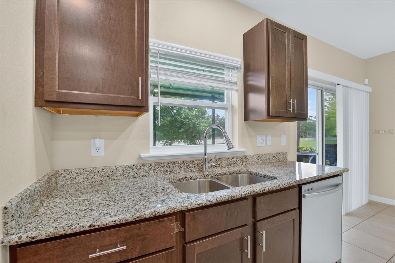 4718 SPATTER DOCK ST, TAMPA, FL, 33610