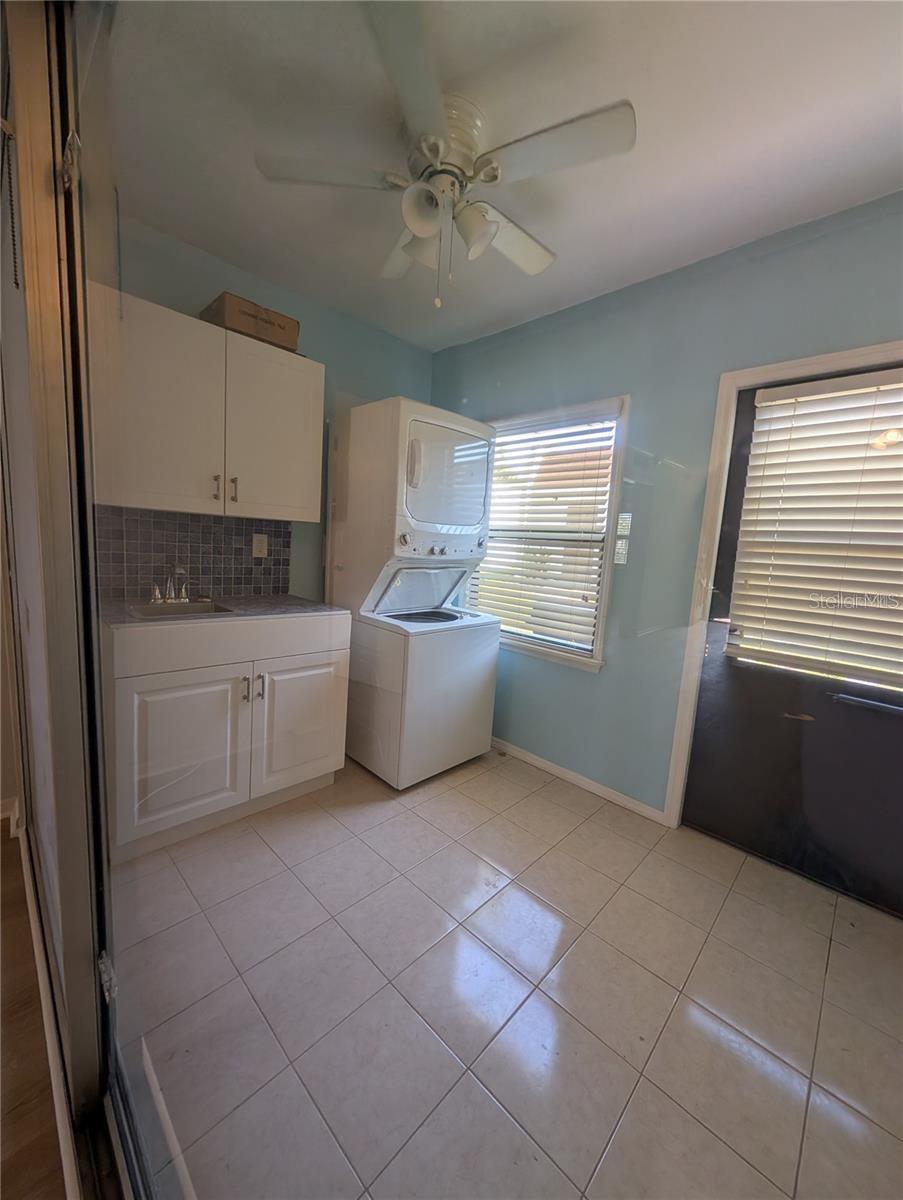 13850 OAKWOOD LN, SEMINOLE, FL, 33776