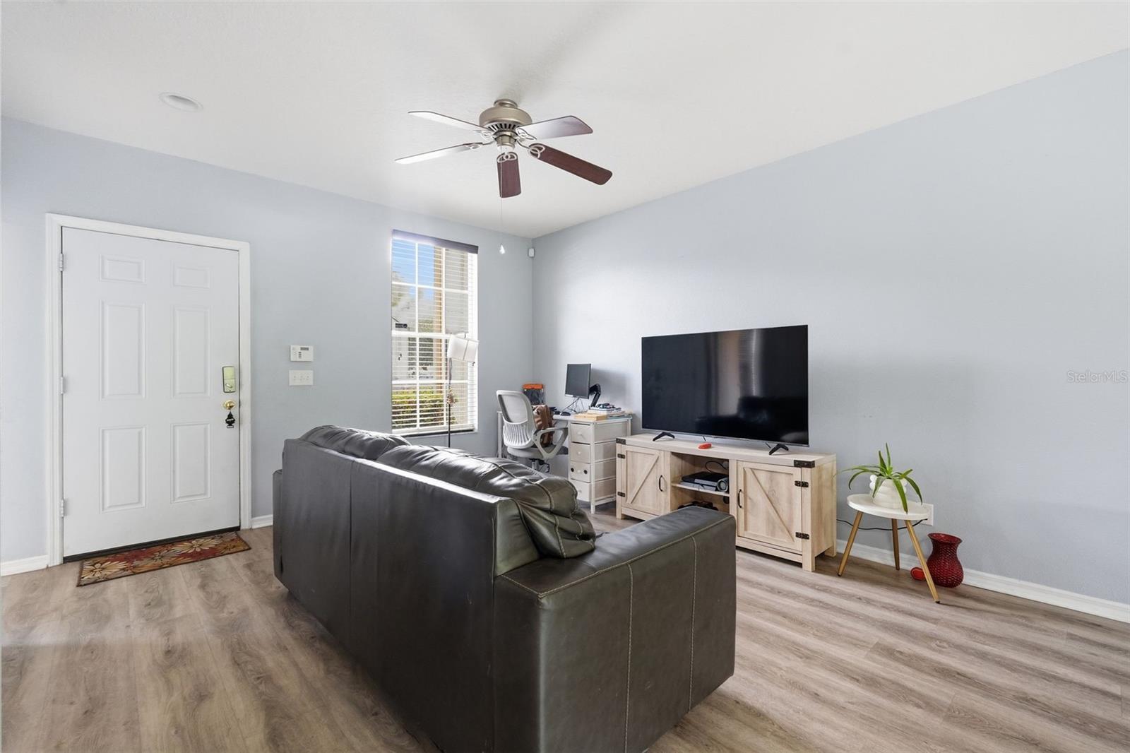 1250 CHARLESWORTH DR, WESLEY CHAPEL, FL, 33543
