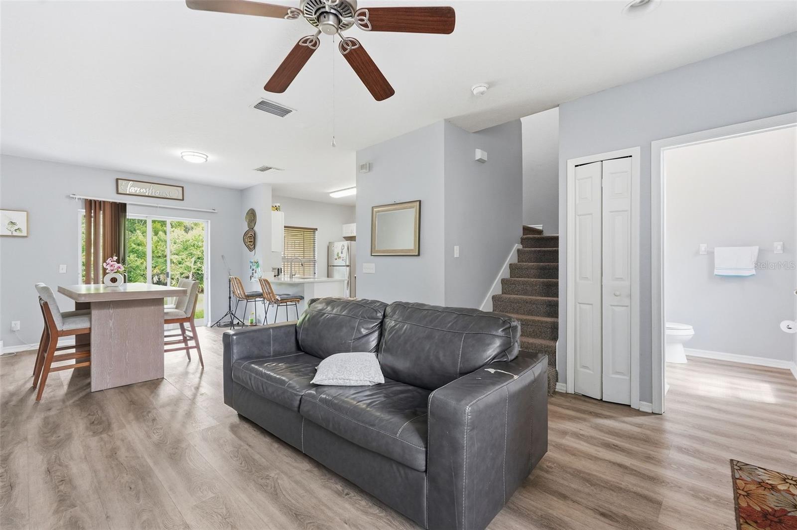 1250 CHARLESWORTH DR, WESLEY CHAPEL, FL, 33543