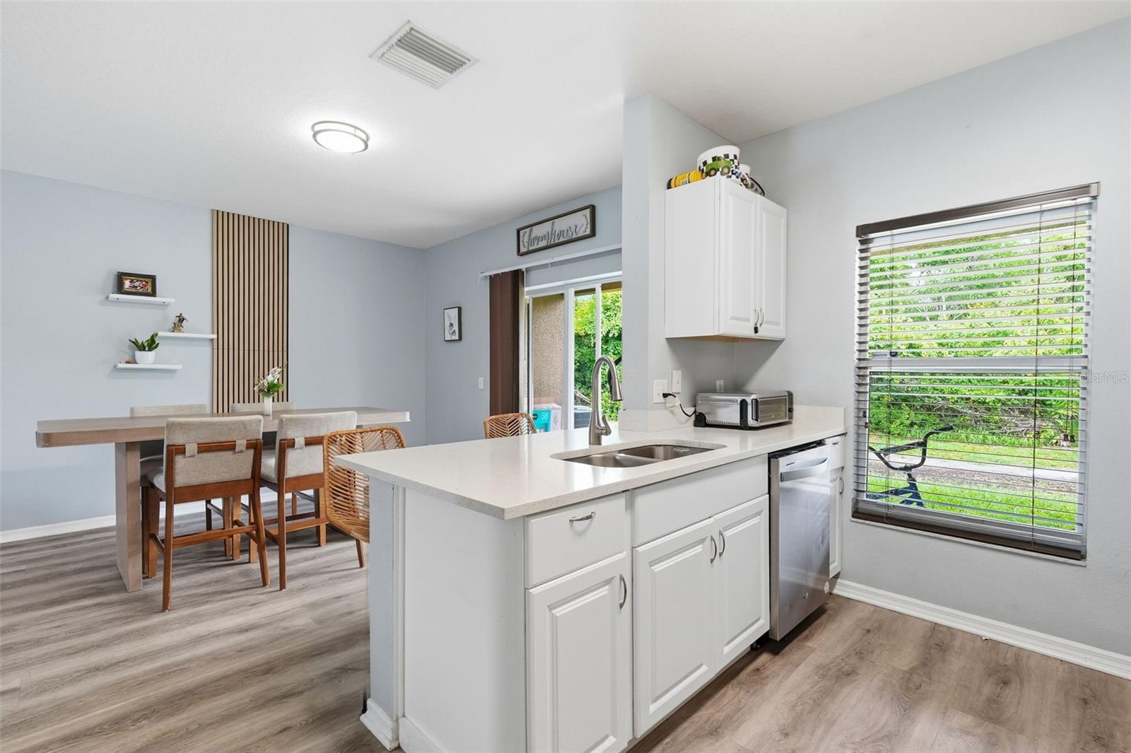 1250 CHARLESWORTH DR, WESLEY CHAPEL, FL, 33543