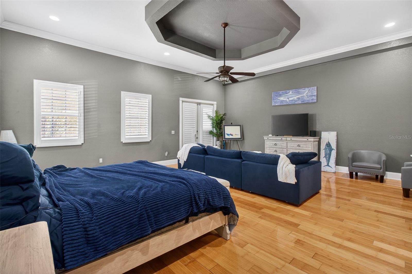 5601 BAYSHORE BLVD #F, TAMPA, FL, 33611