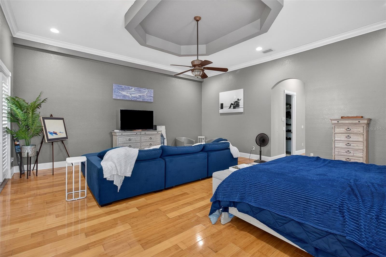 5601 BAYSHORE BLVD #F, TAMPA, FL, 33611