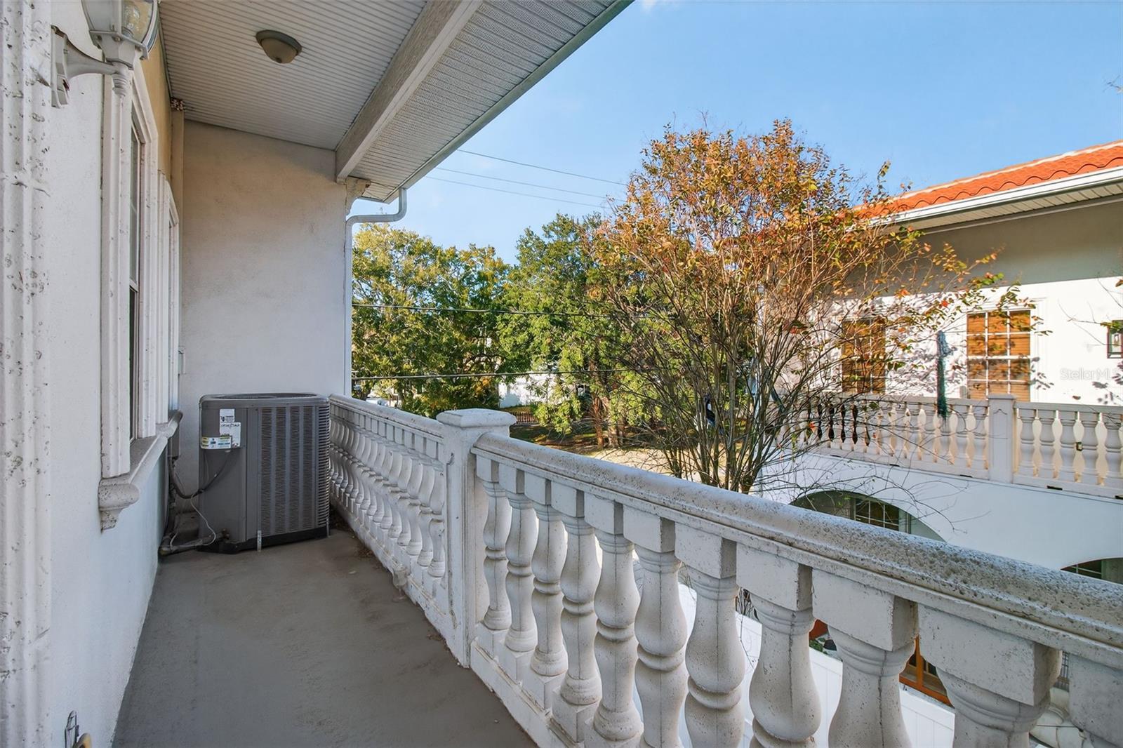 5601 BAYSHORE BLVD #F, TAMPA, FL, 33611