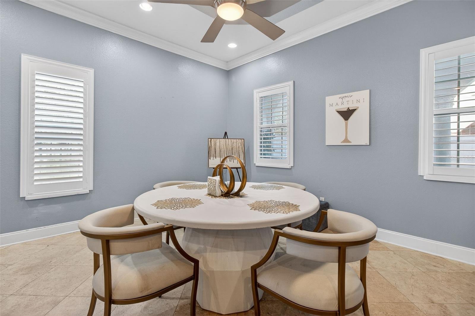 5601 BAYSHORE BLVD #F, TAMPA, FL, 33611