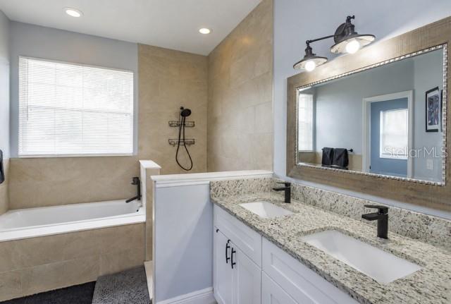 1206 APOPKA PL, POINCIANA, FL, 34759