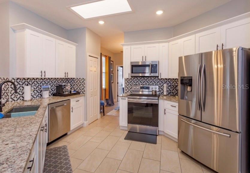 1206 APOPKA PL, POINCIANA, FL, 34759