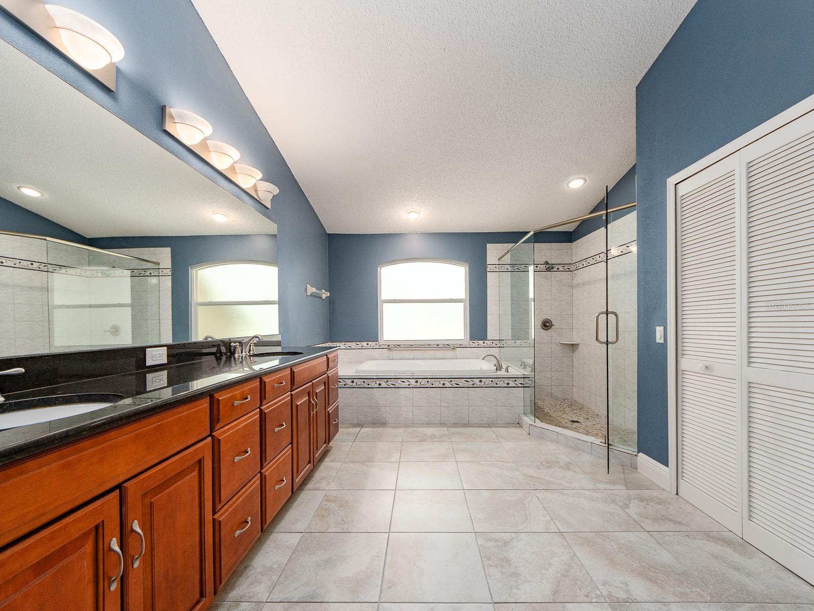 3256 BENTLEY DR, PALM HARBOR, FL, 34684