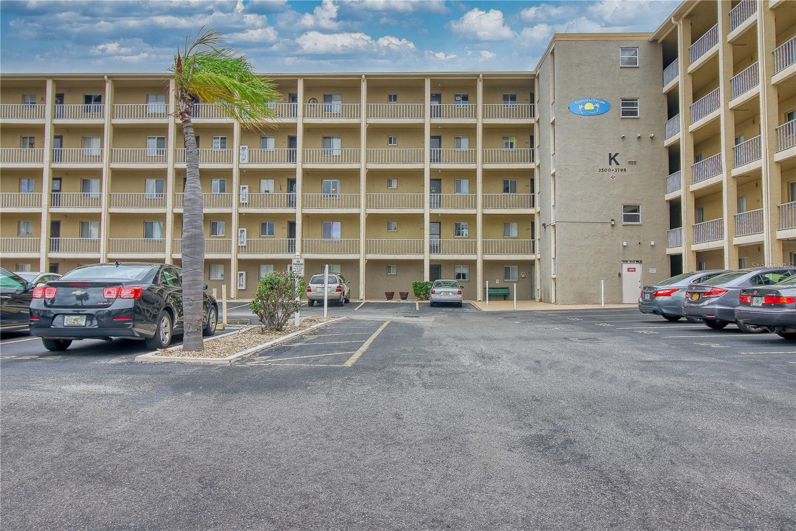 3658 LAKE BAYSHORE DR #320, BRADENTON, FL, 34205