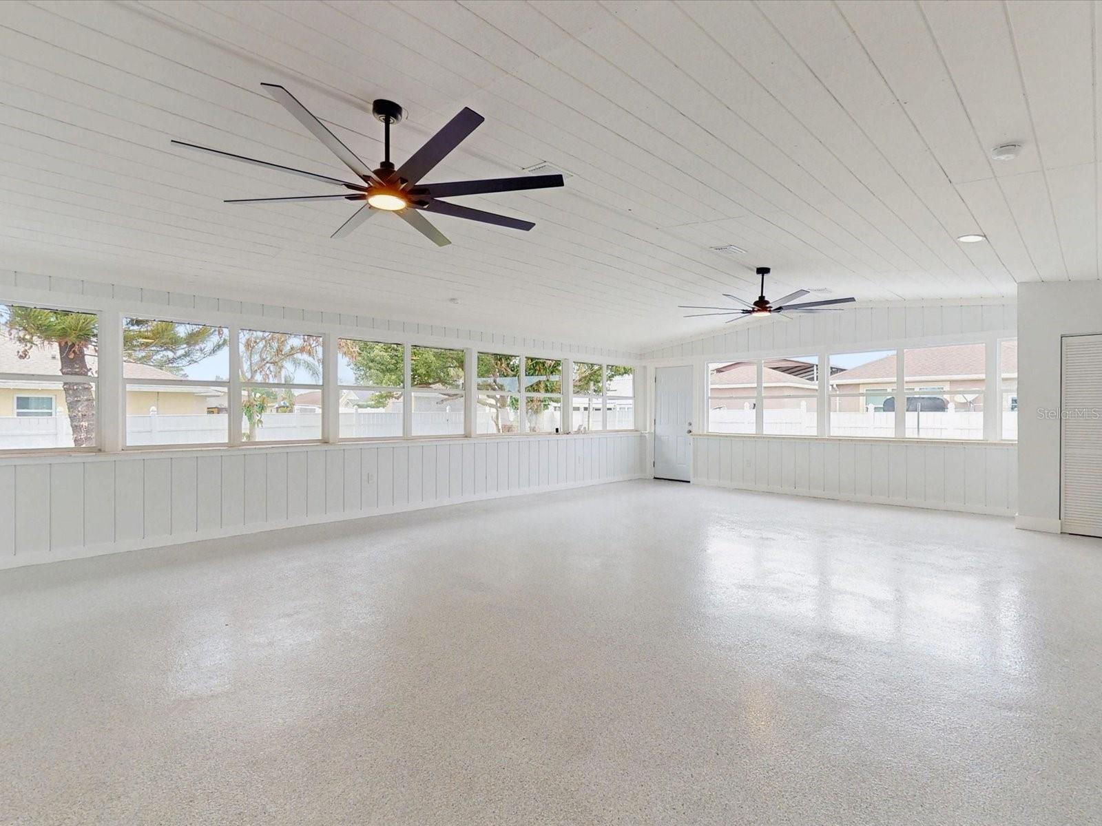 2401 BEL AIR CIR, KISSIMMEE, FL, 34743
