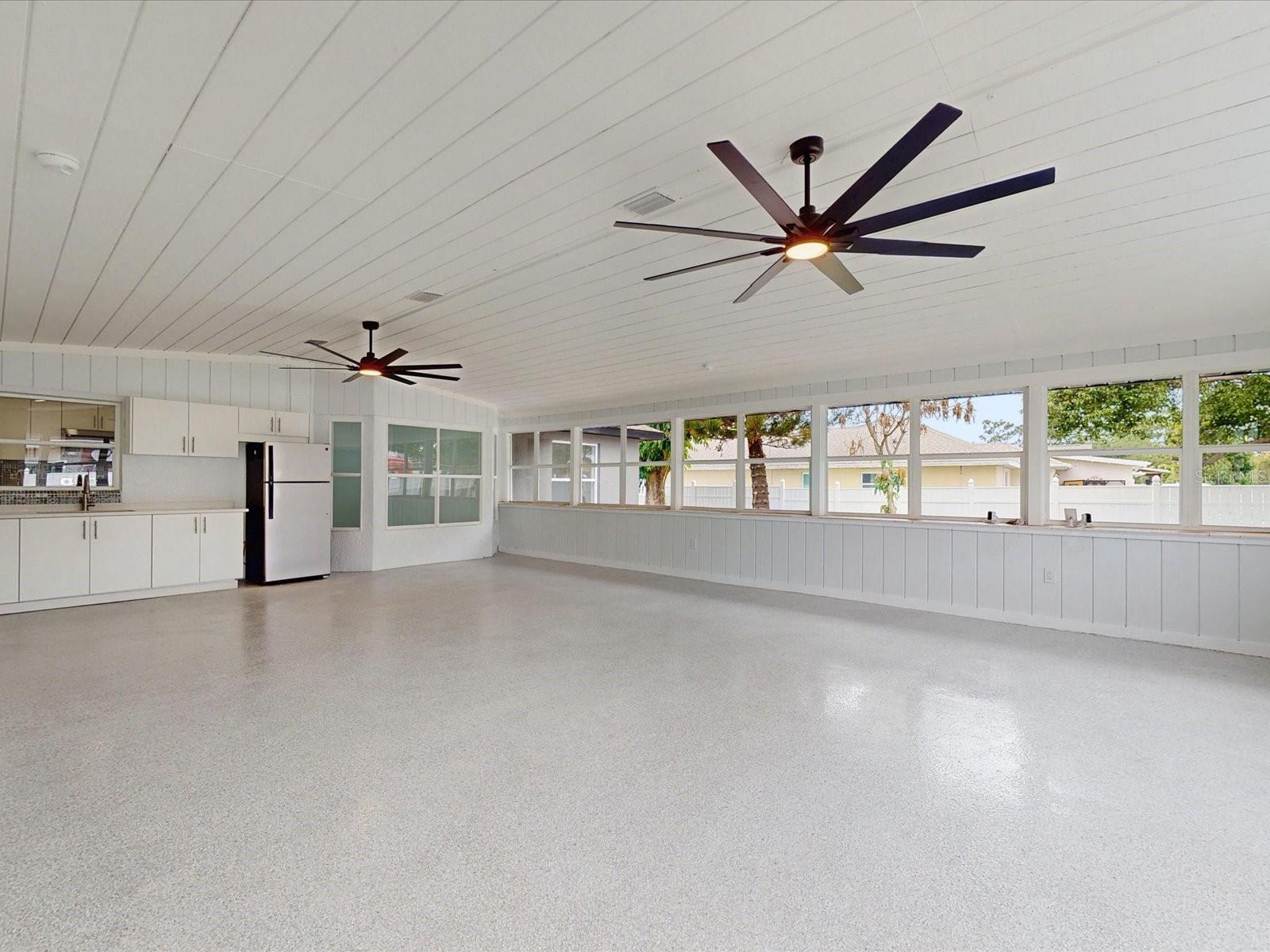 2401 BEL AIR CIR, KISSIMMEE, FL, 34743