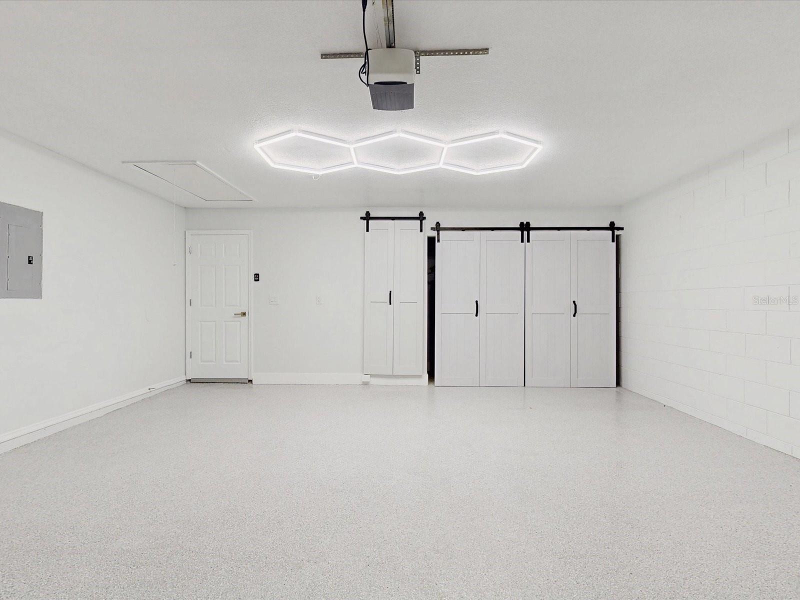 2401 BEL AIR CIR, KISSIMMEE, FL, 34743