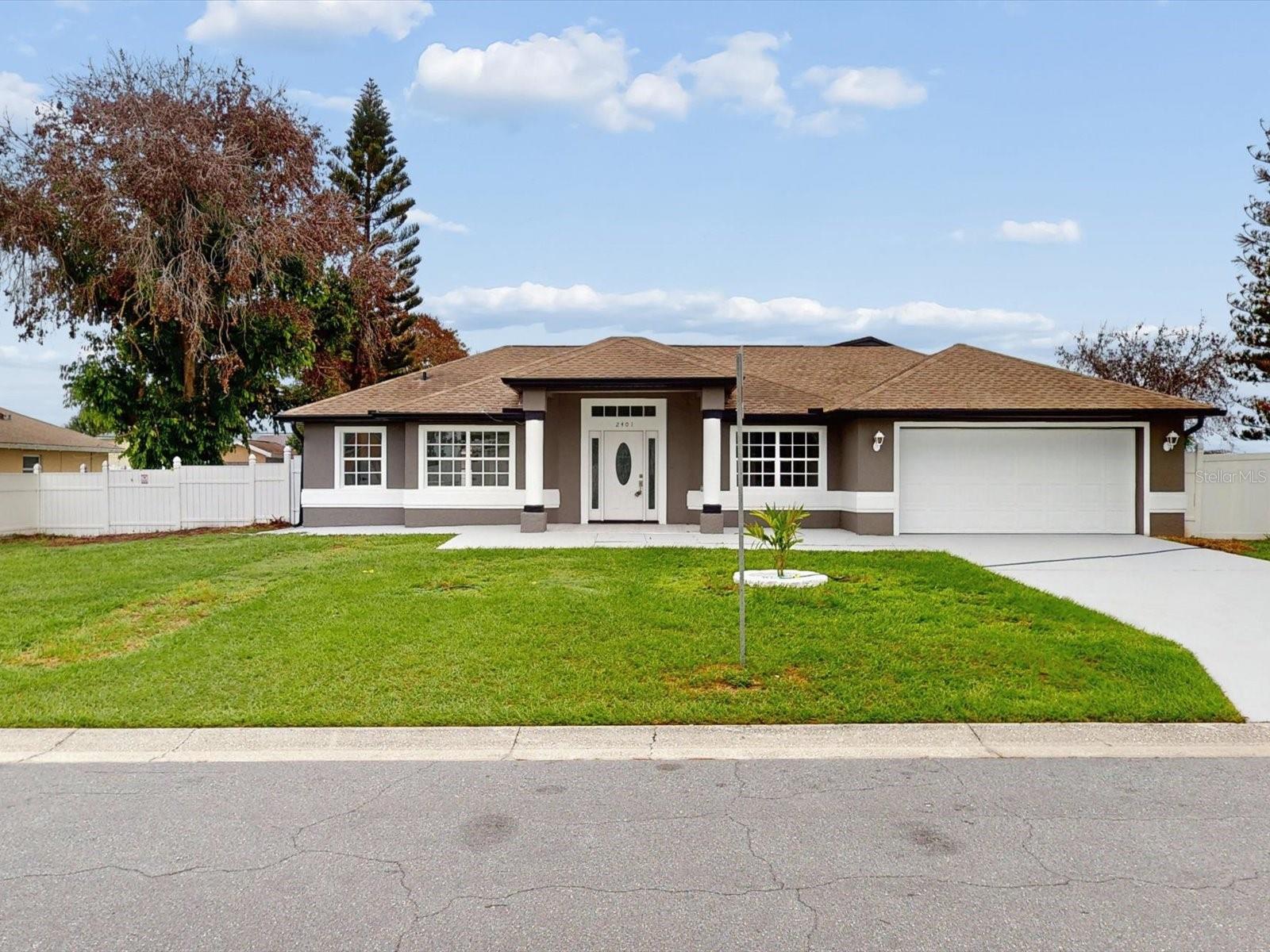 2401 BEL AIR CIR, KISSIMMEE, FL, 34743