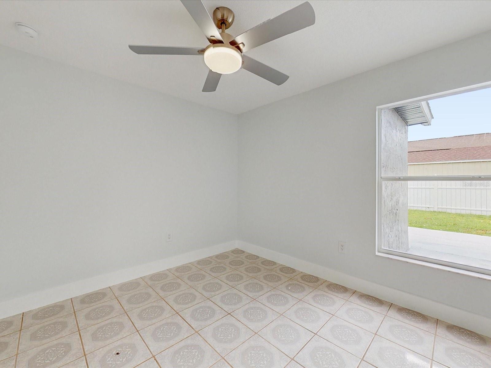 2401 BEL AIR CIR, KISSIMMEE, FL, 34743