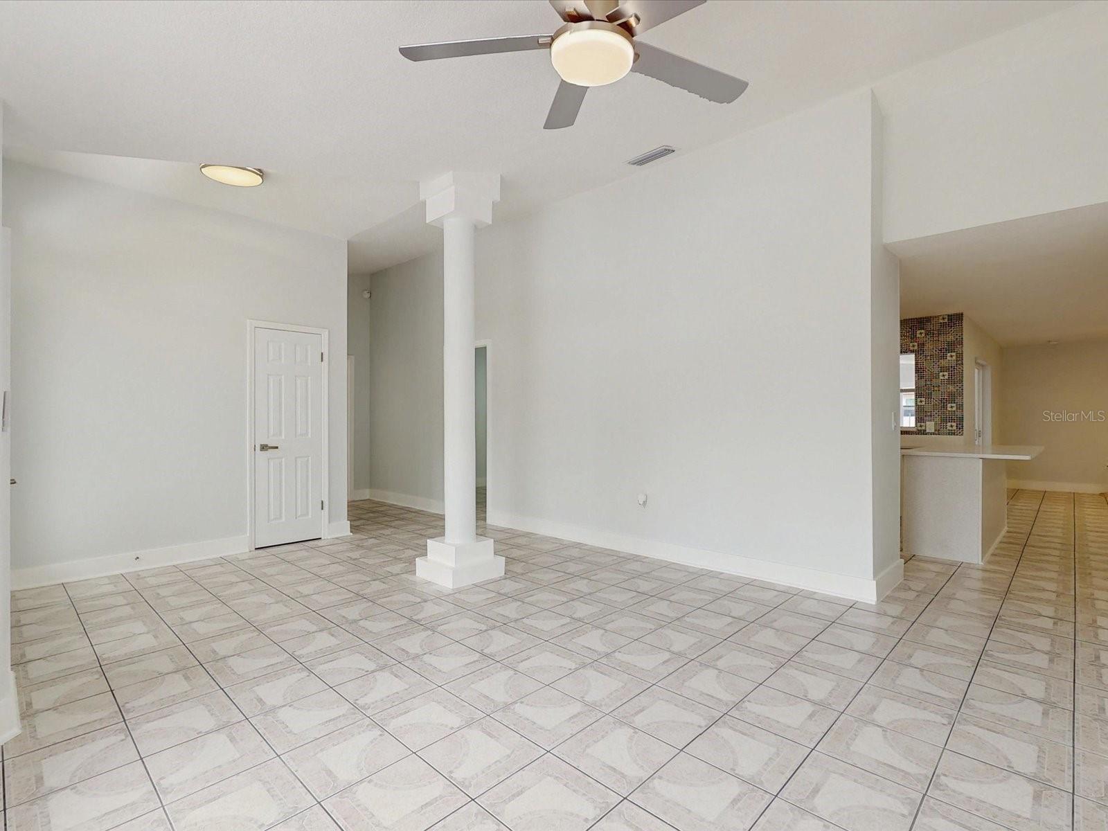 2401 BEL AIR CIR, KISSIMMEE, FL, 34743