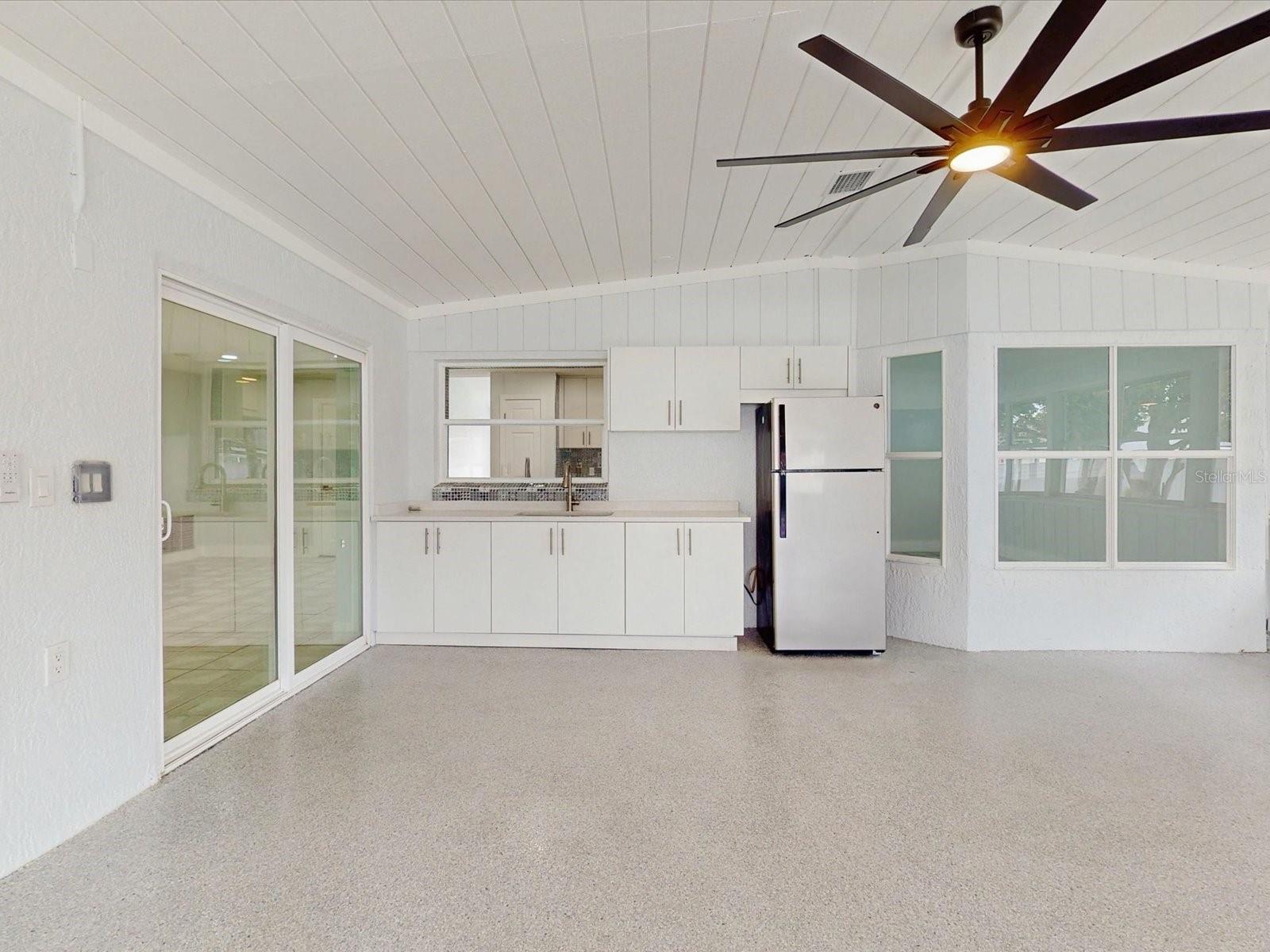 2401 BEL AIR CIR, KISSIMMEE, FL, 34743