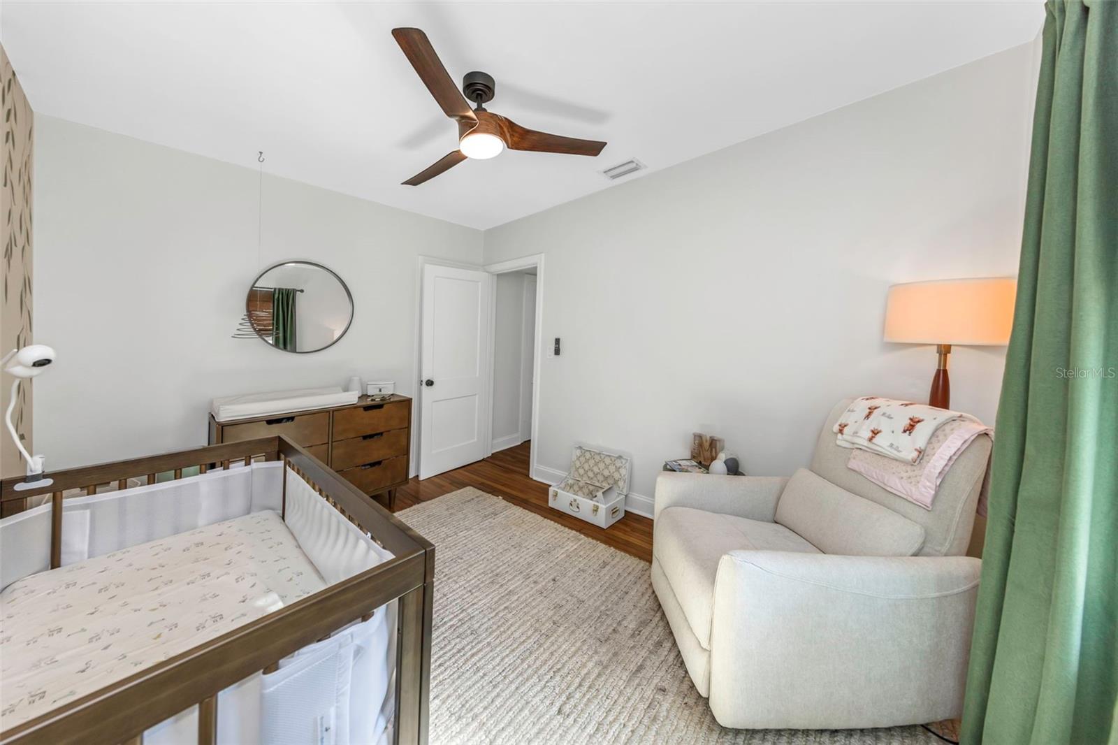 908 W CANDLEWOOD AVE, TAMPA, FL, 33603