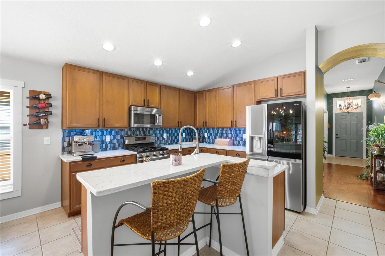 6808 CAMBRIDGE PARK DR, APOLLO BEACH, FL, 33572
