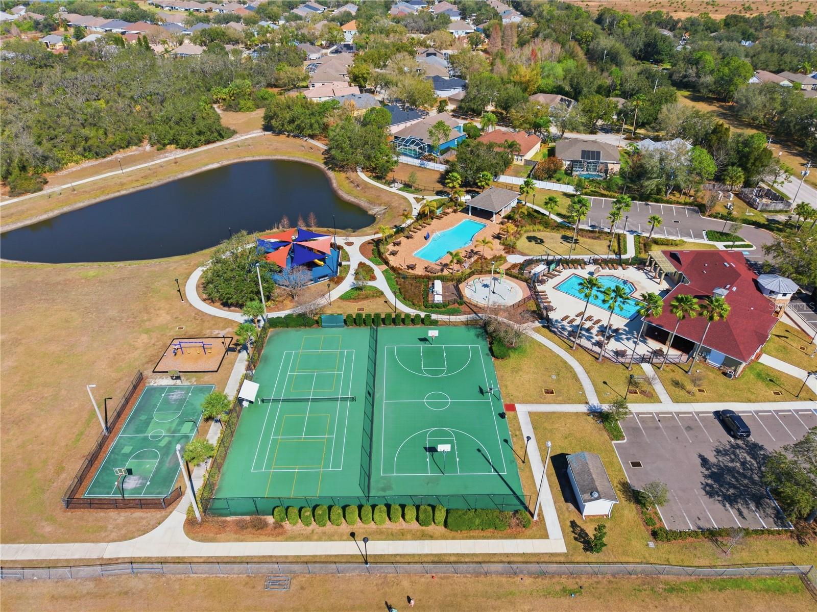 6808 CAMBRIDGE PARK DR, APOLLO BEACH, FL, 33572