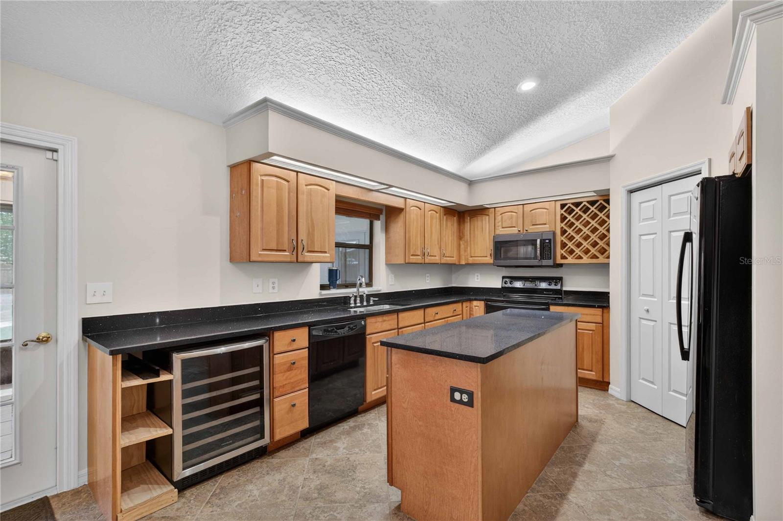 207 PINECREST RD, MOUNT DORA, FL, 32757