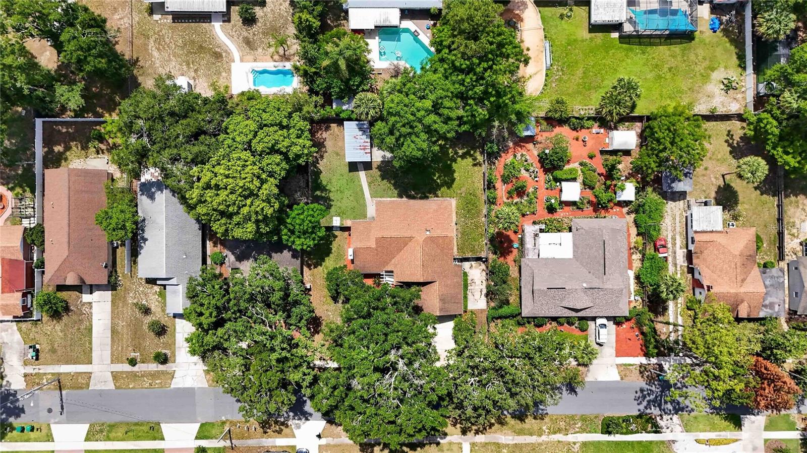 207 PINECREST RD, MOUNT DORA, FL, 32757