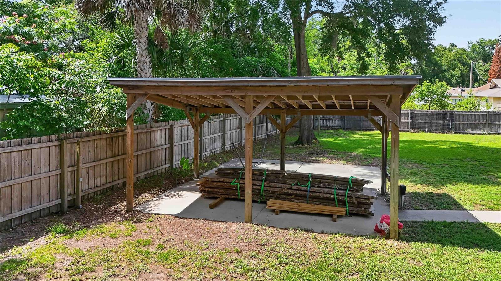 207 PINECREST RD, MOUNT DORA, FL, 32757