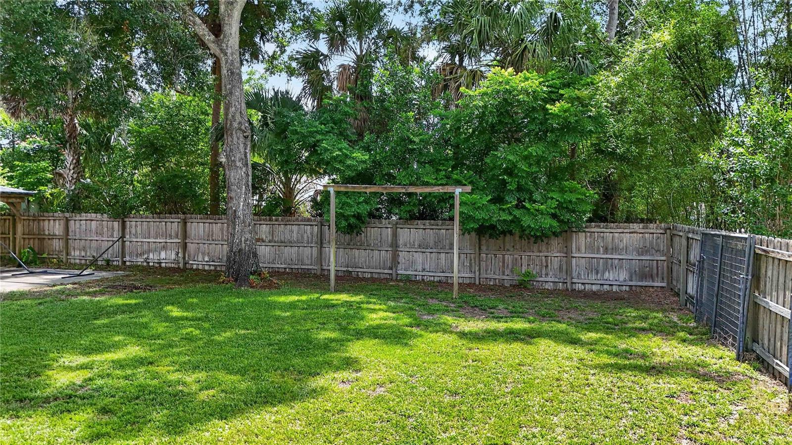 207 PINECREST RD, MOUNT DORA, FL, 32757