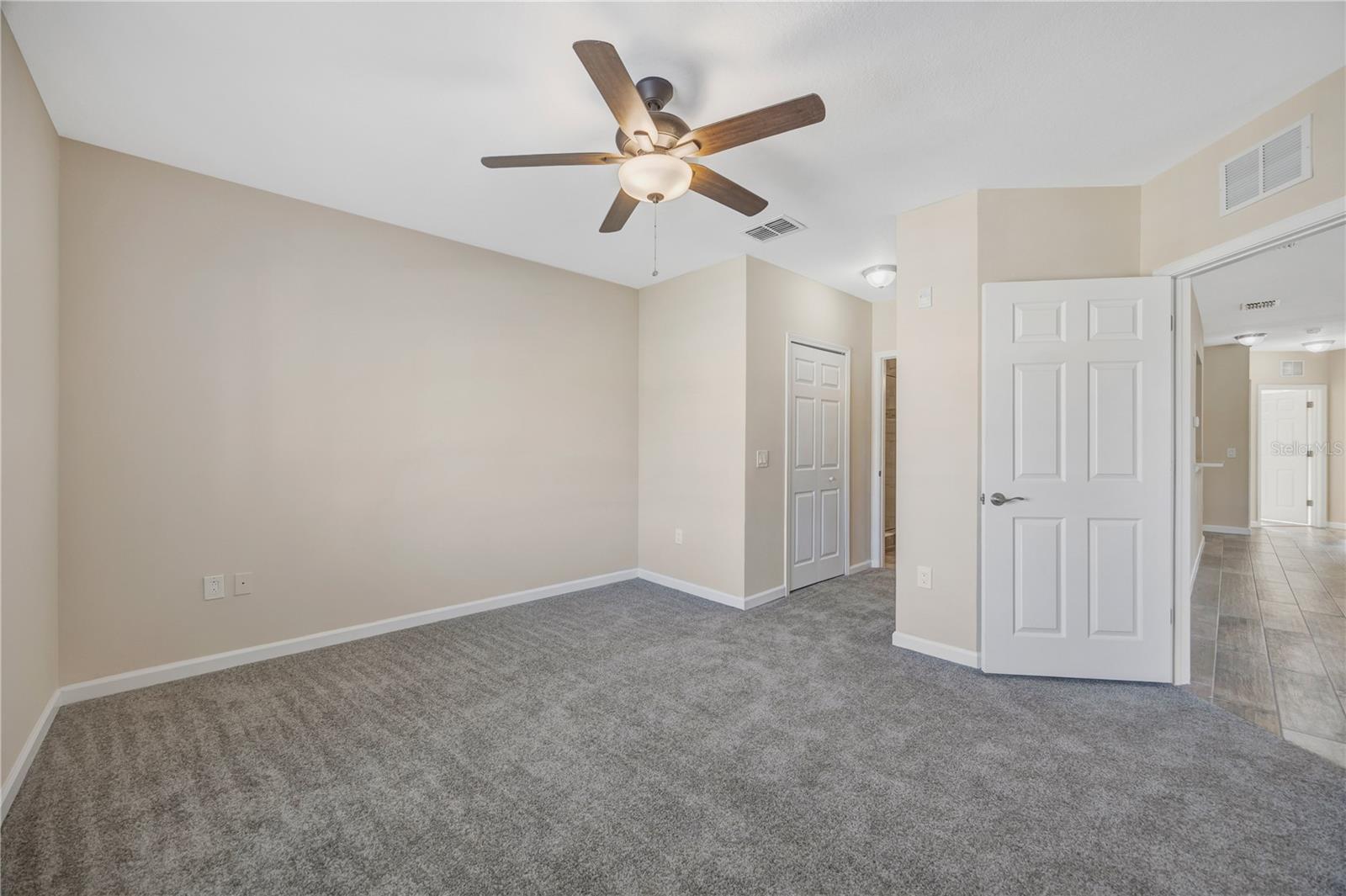 1195 GODAVARI WAY #201, WESLEY CHAPEL, FL, 33543