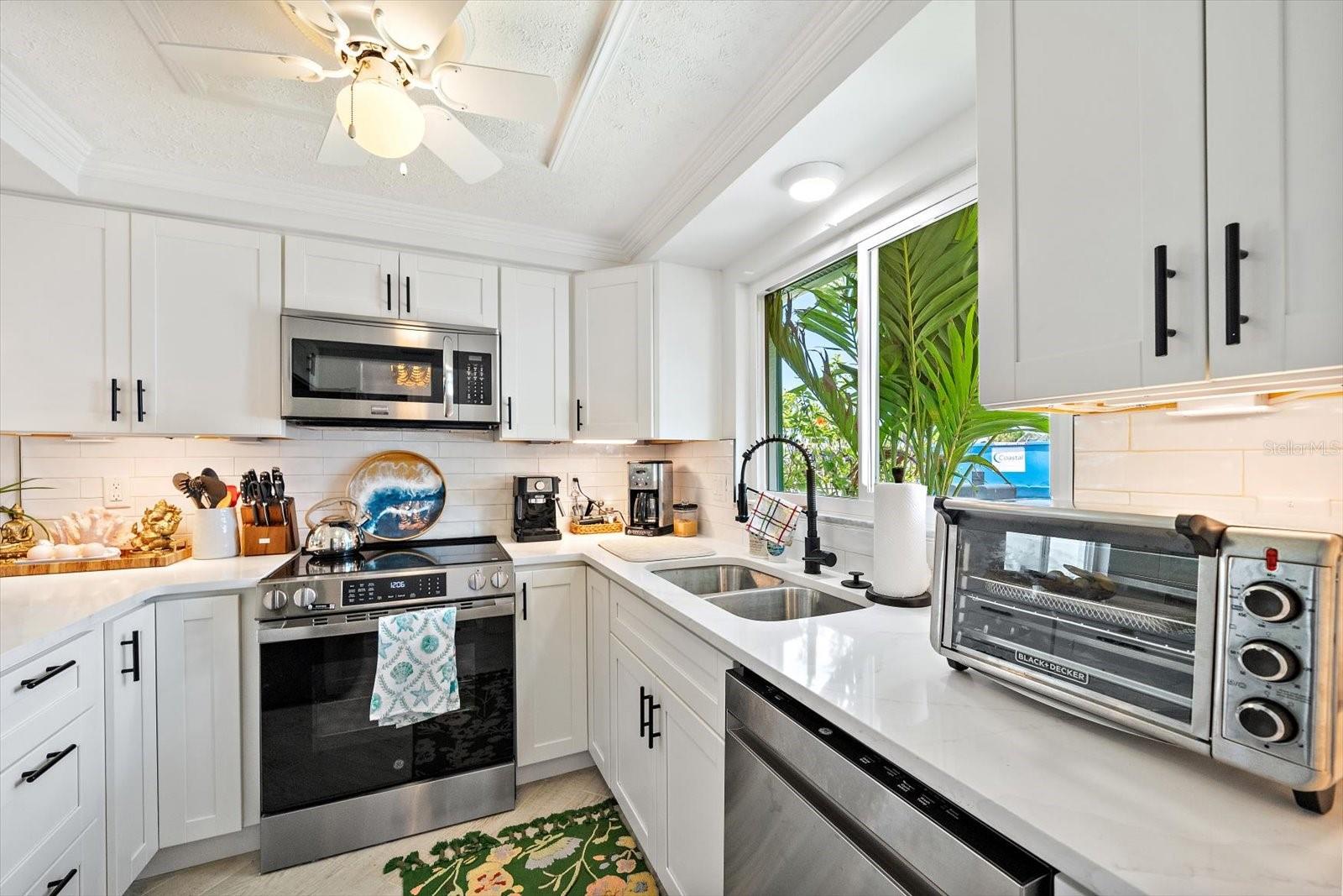 820 SPANISH DR S #., LONGBOAT KEY, FL, 34228