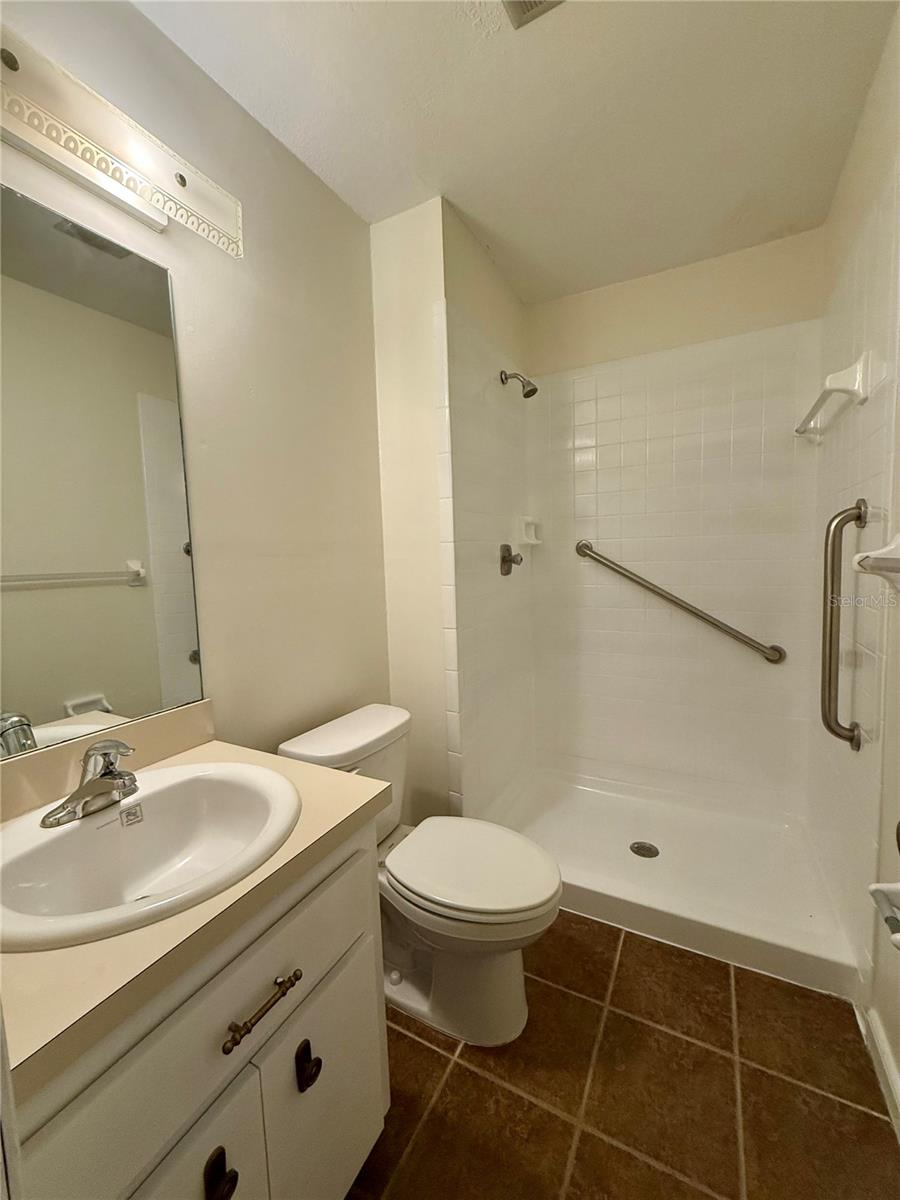 935 VILLAGE DR, BROOKSVILLE, FL, 34601