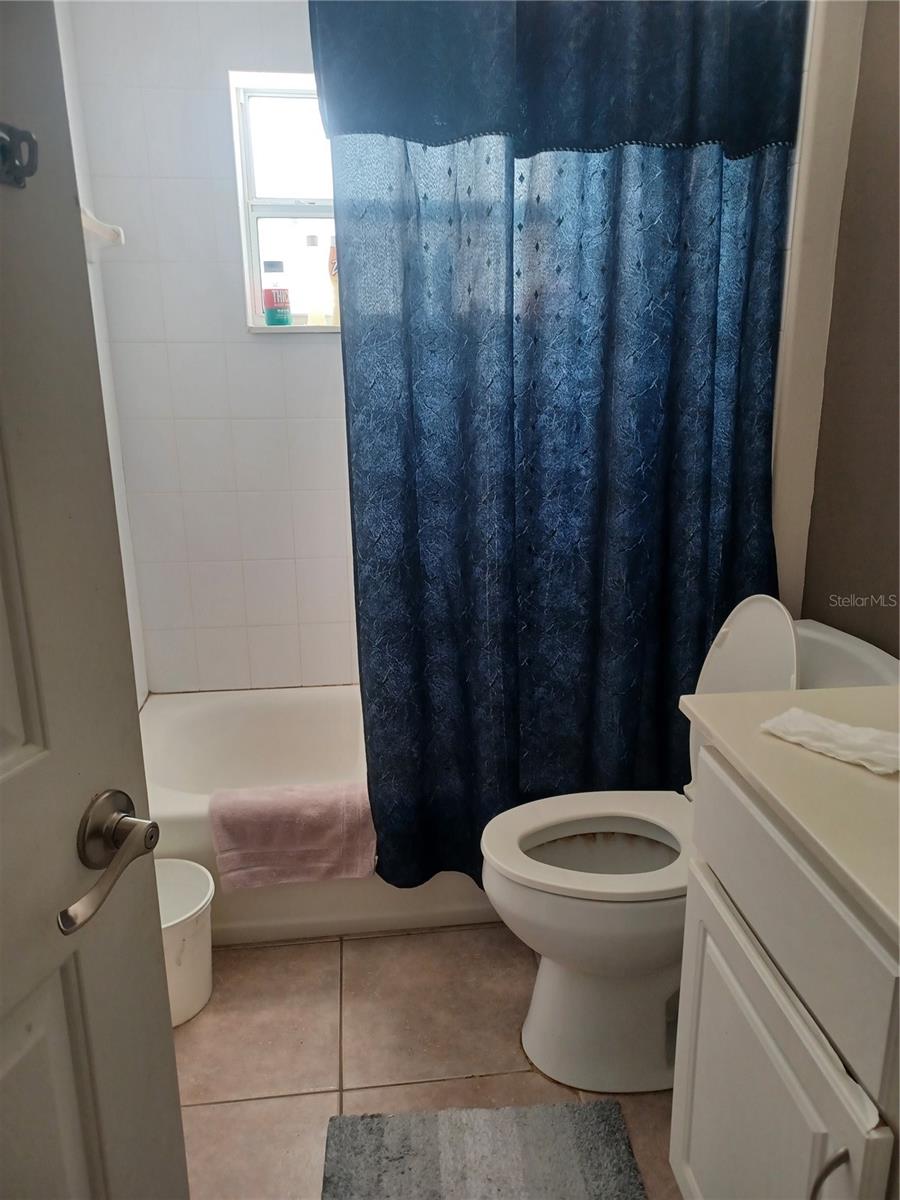 10 ROCKEFELLER DR, PALM COAST, FL, 32164