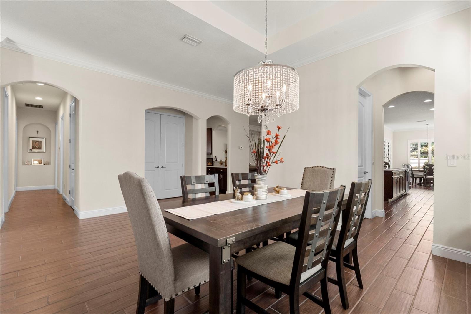5134 LAKECASTLE DR, TAMPA, FL, 33624