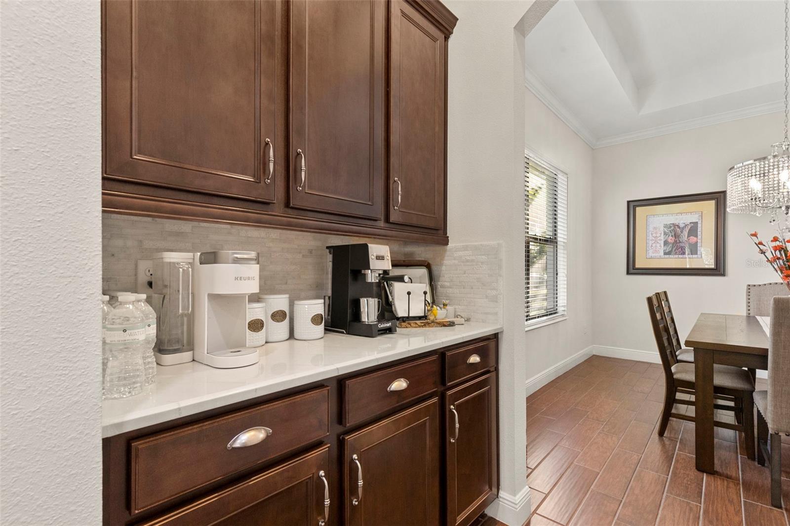 5134 LAKECASTLE DR, TAMPA, FL, 33624