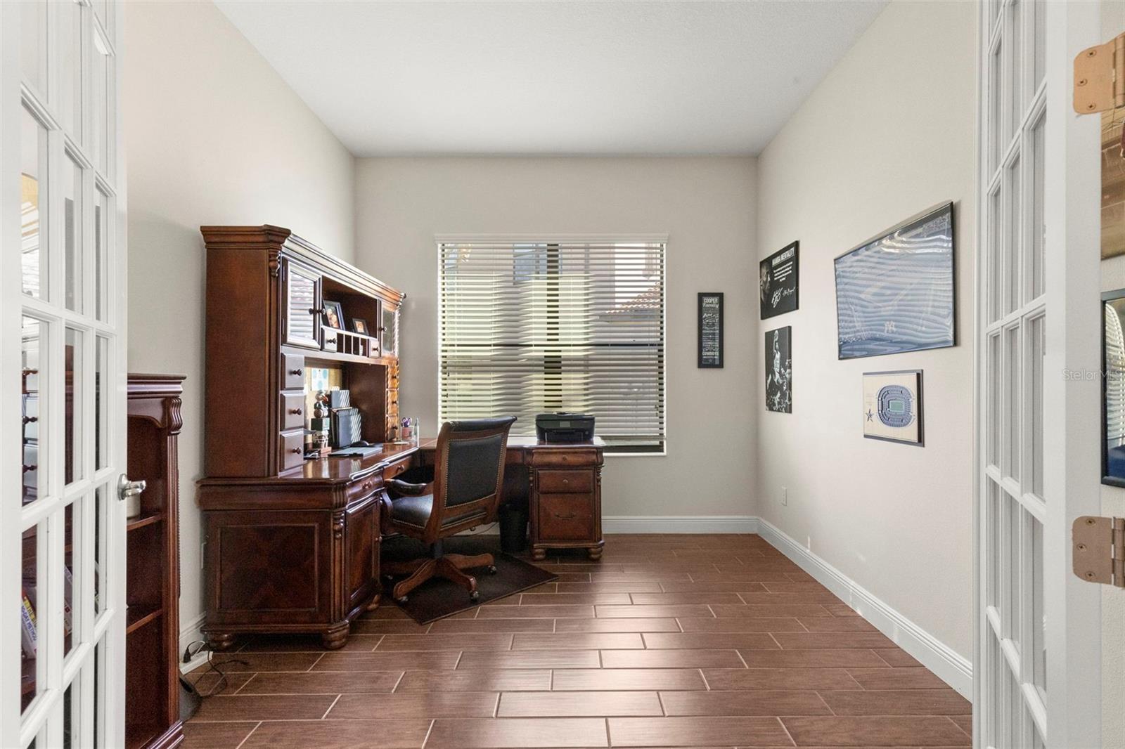 5134 LAKECASTLE DR, TAMPA, FL, 33624
