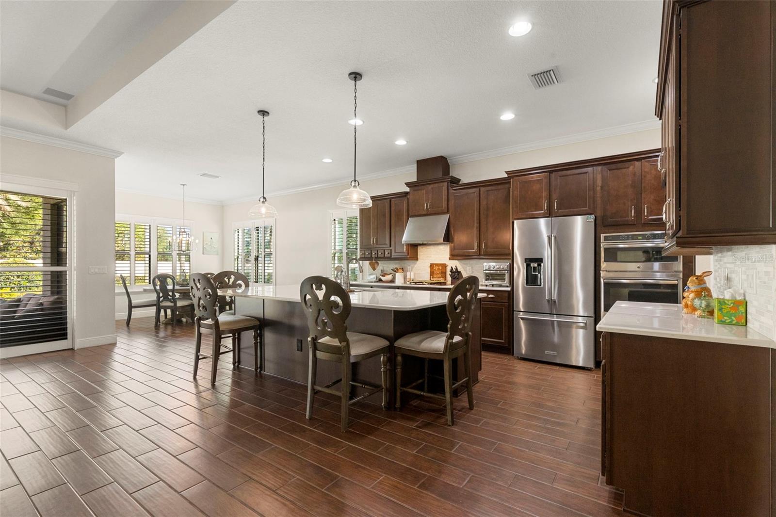 5134 LAKECASTLE DR, TAMPA, FL, 33624