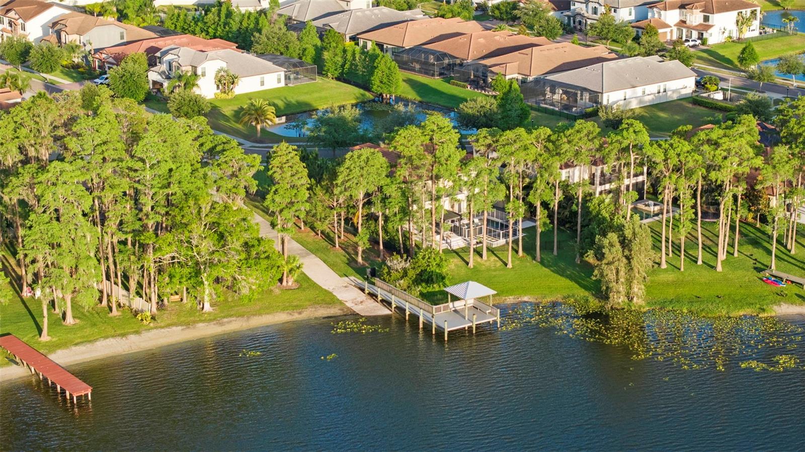5134 LAKECASTLE DR, TAMPA, FL, 33624