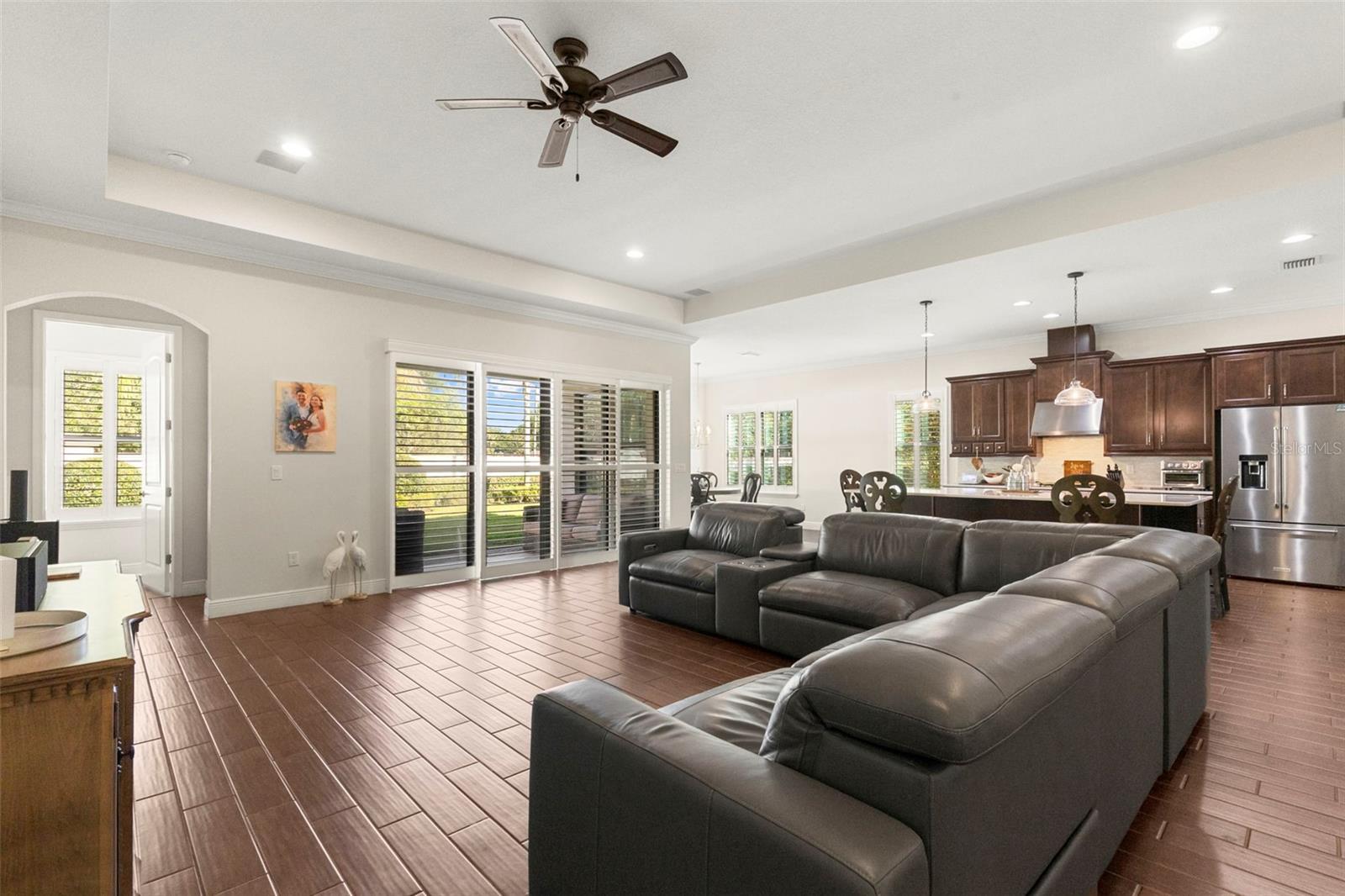 5134 LAKECASTLE DR, TAMPA, FL, 33624