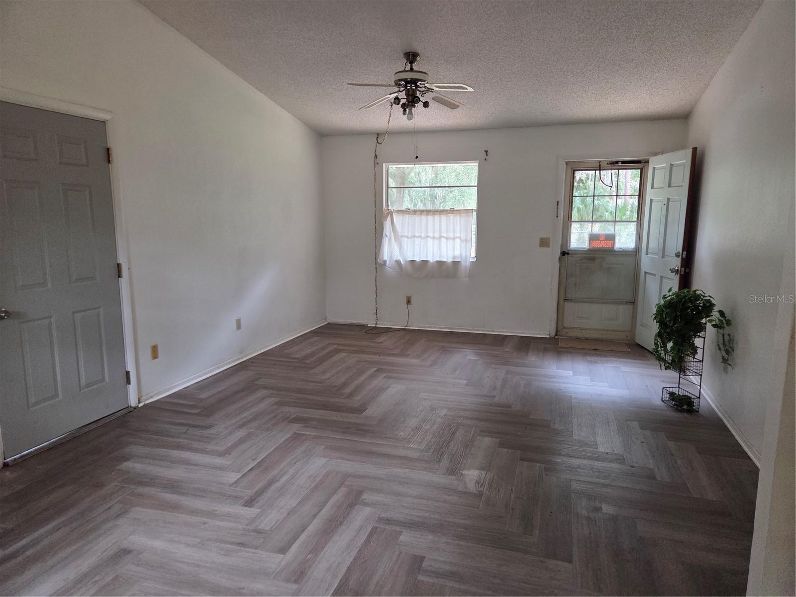 3811 KIRKLAND RD, PLANT CITY, FL, 33566